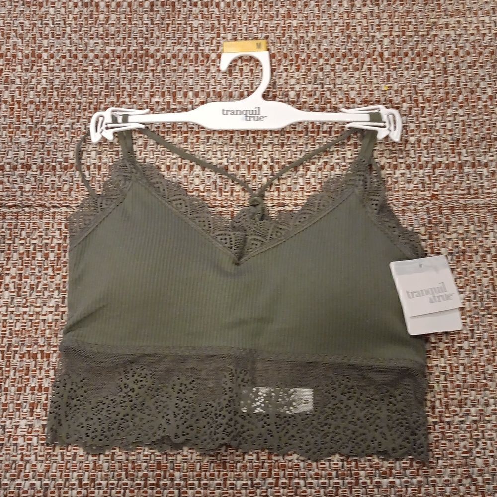 New‎ T&T Lace Back Women's Green Ribbed Seamless Bra Medium New With Tags